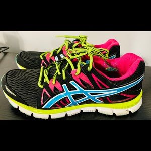 ASICS Gel Blur 33 running sneakers, size 9